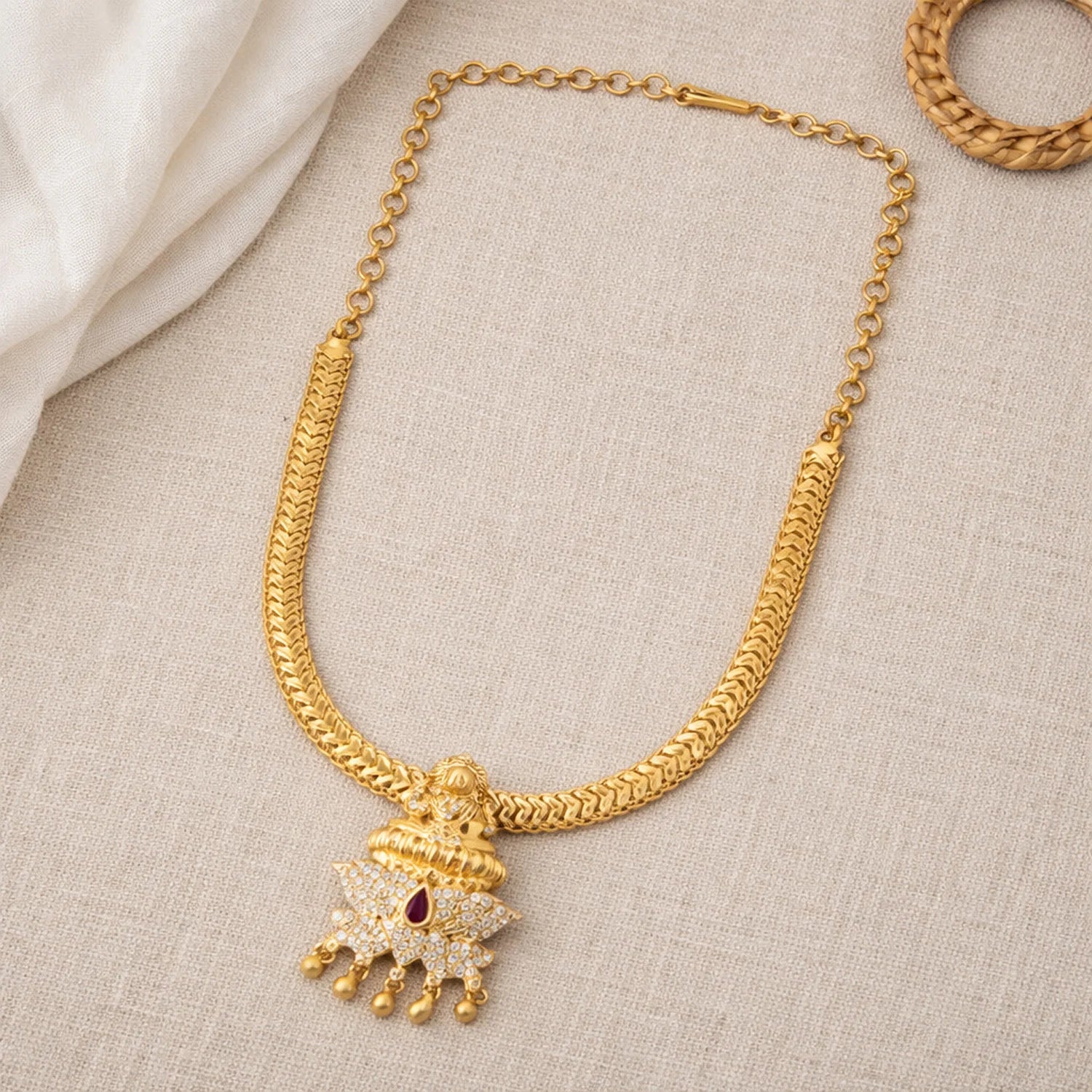 Gold Plated Temple Pendant Chain Necklace for Women