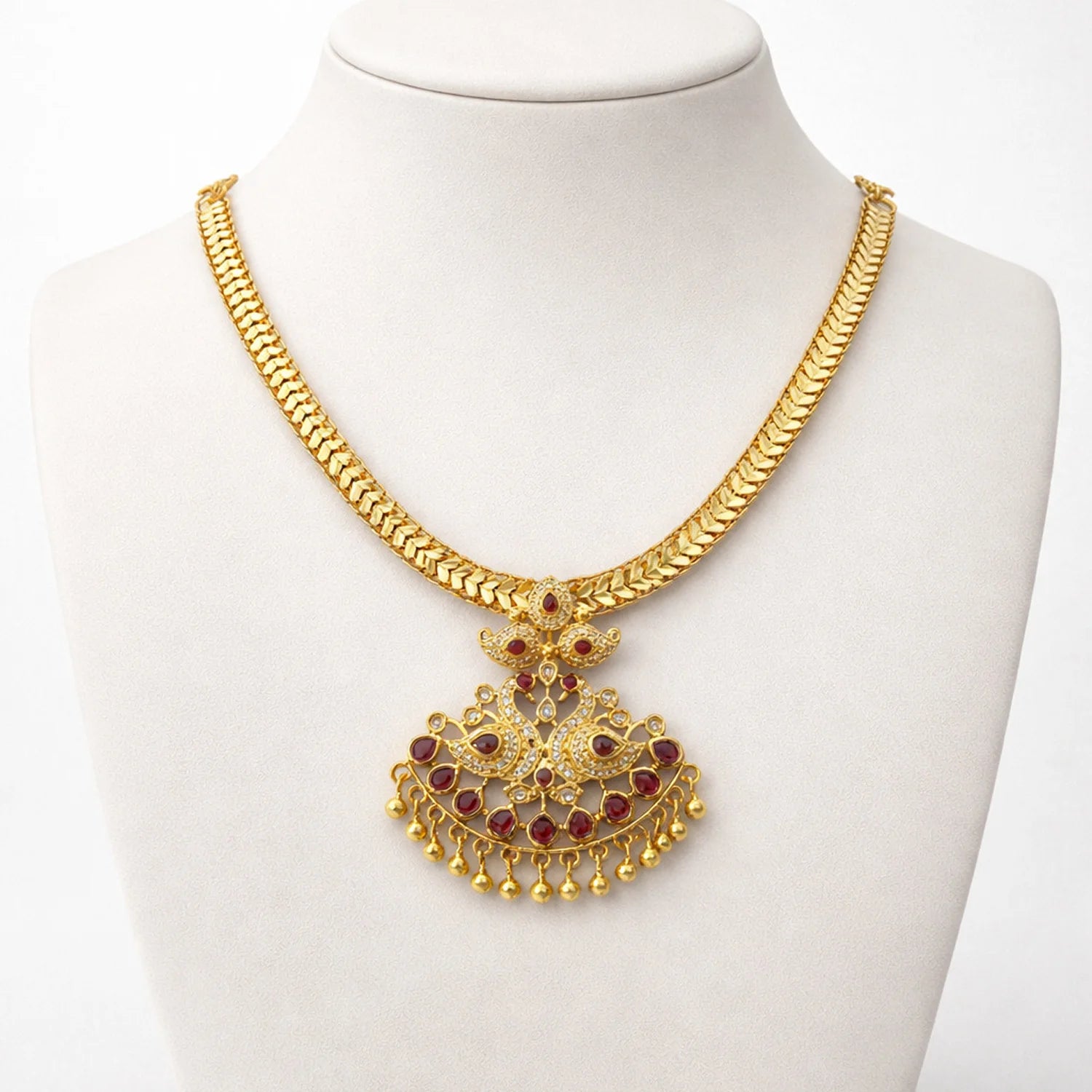 Red Stone Gold Plated Pendant Chain Necklace