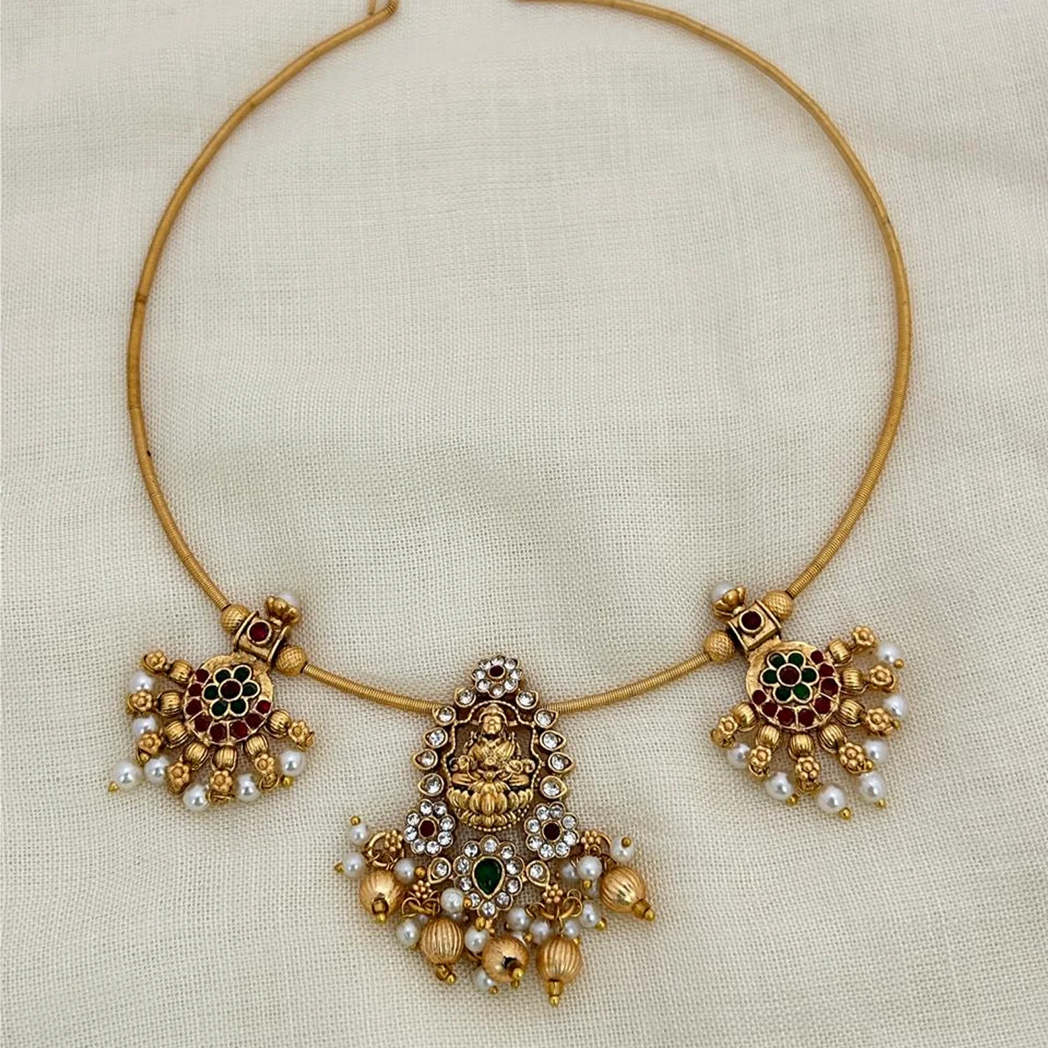 Green Stone Pearl Gold Plated Hasli Necklace