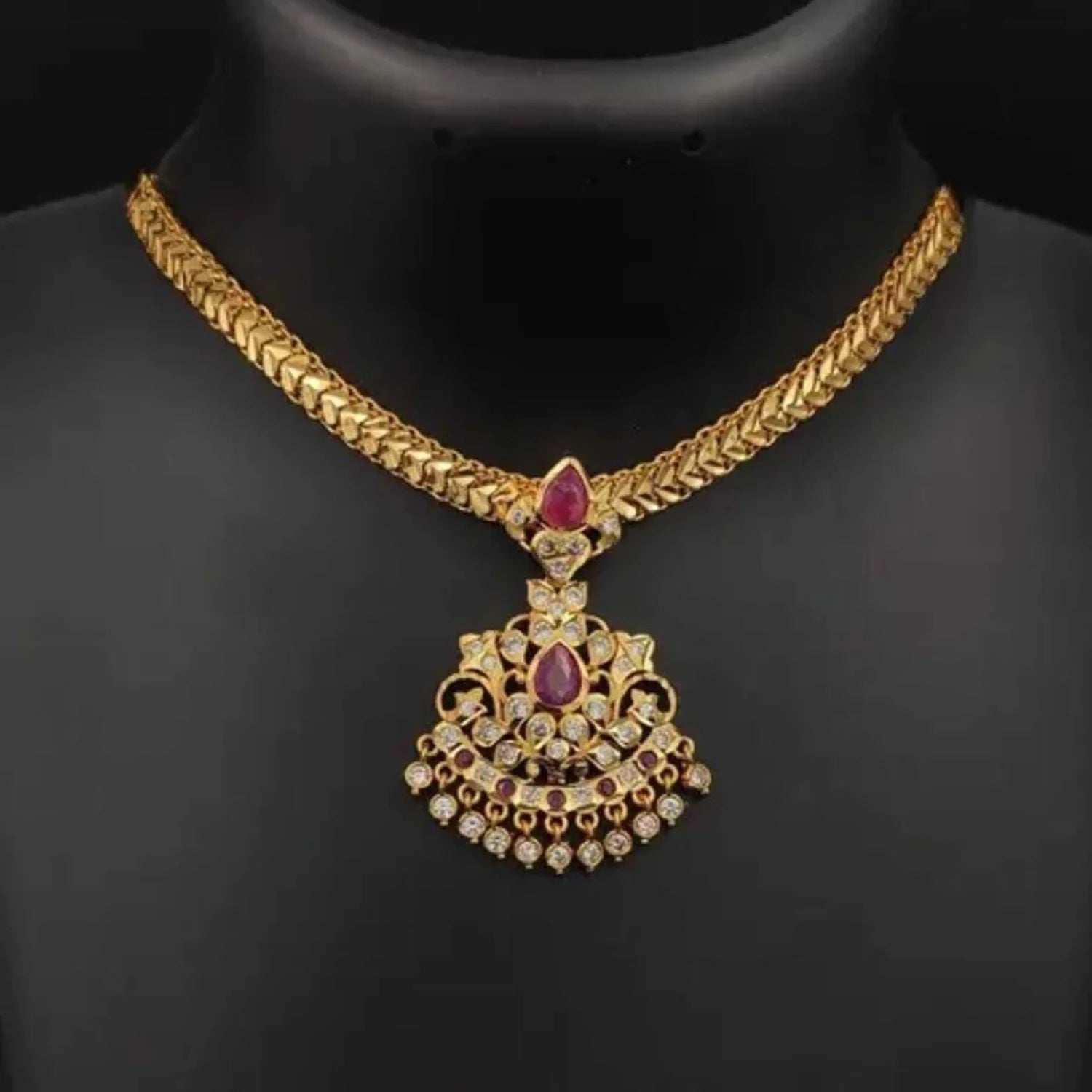 Red Stone Temple Pendant Gold Chain Necklace for Women