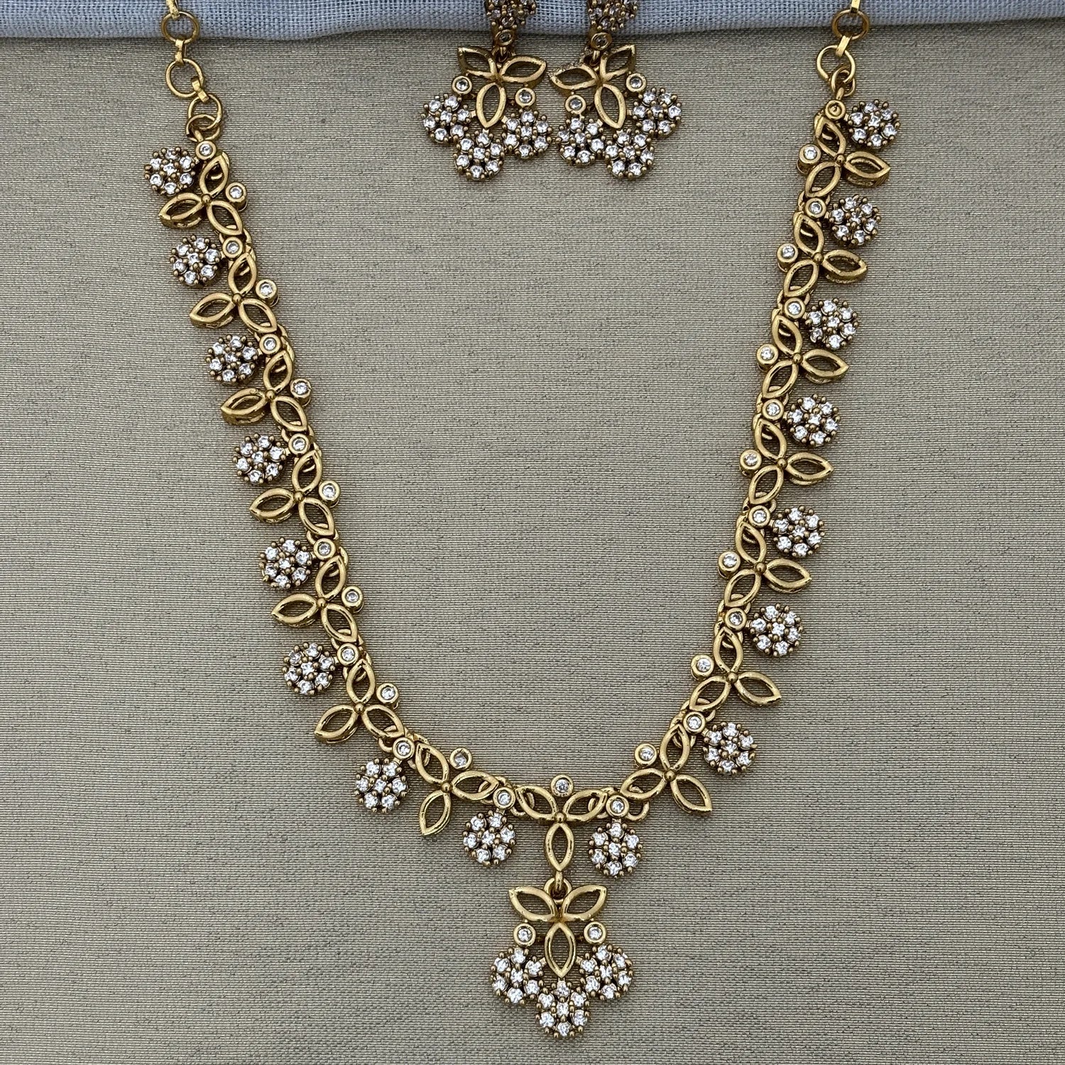 Leaf Floral American Diamond Necklace Set