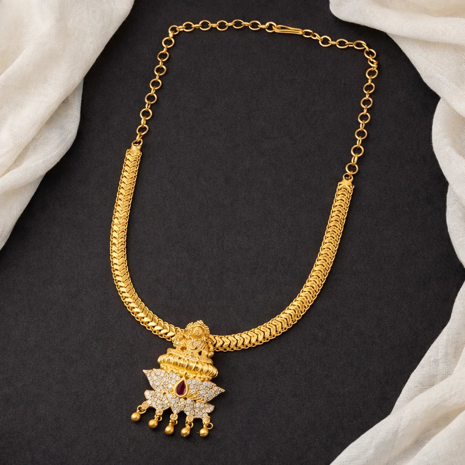 Gold Plated Temple Pendant Chain Necklace for Women