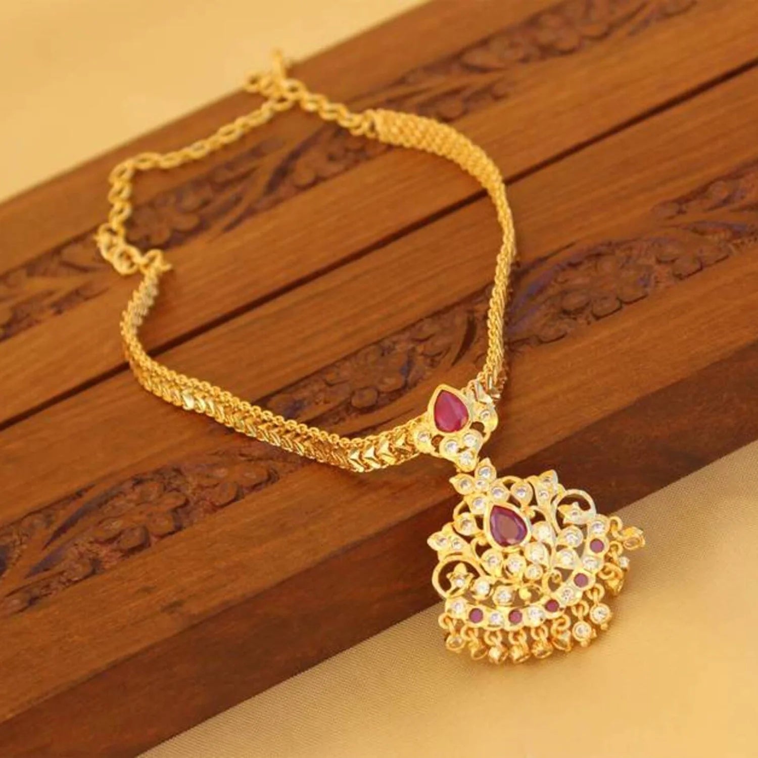 Red Stone Temple Pendant Gold Chain Necklace for Women