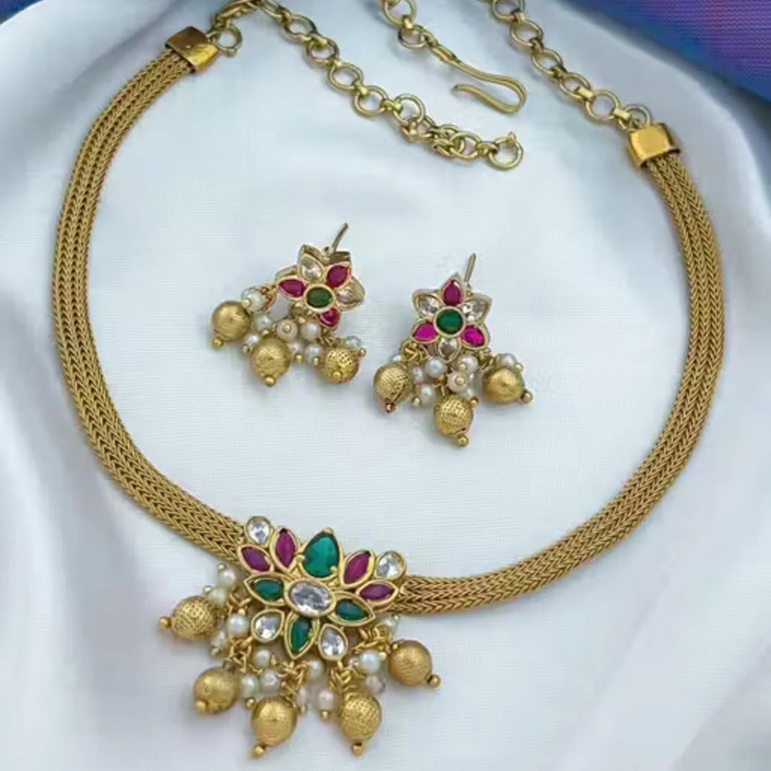 Kundan Style AD Floral Choker Set with Pearl Drops