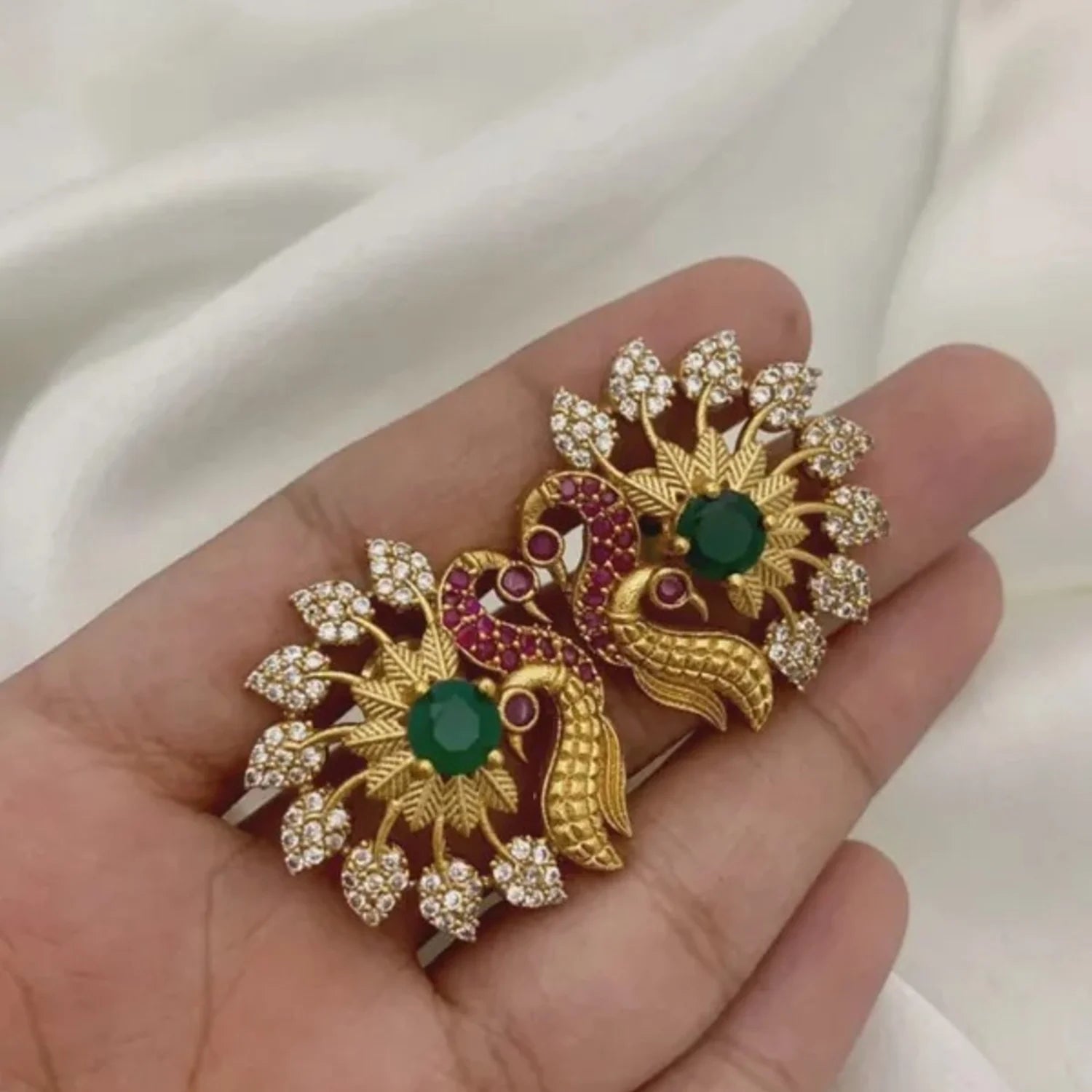 Peacock Pearl Pendant Necklace Set with Earrings
