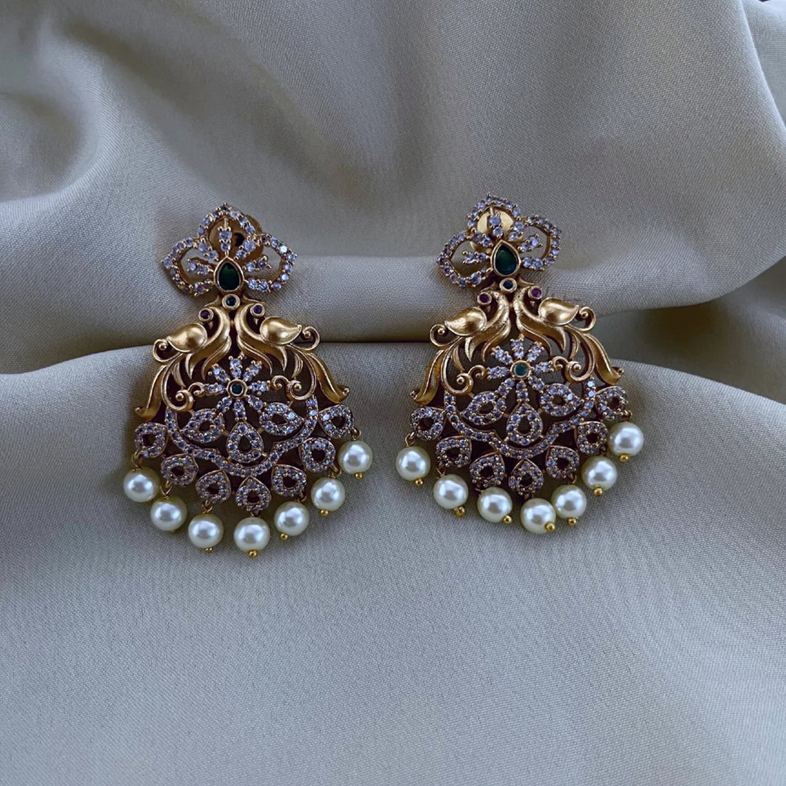 Designer Pearl AD Pendant Necklace Set with Earrings