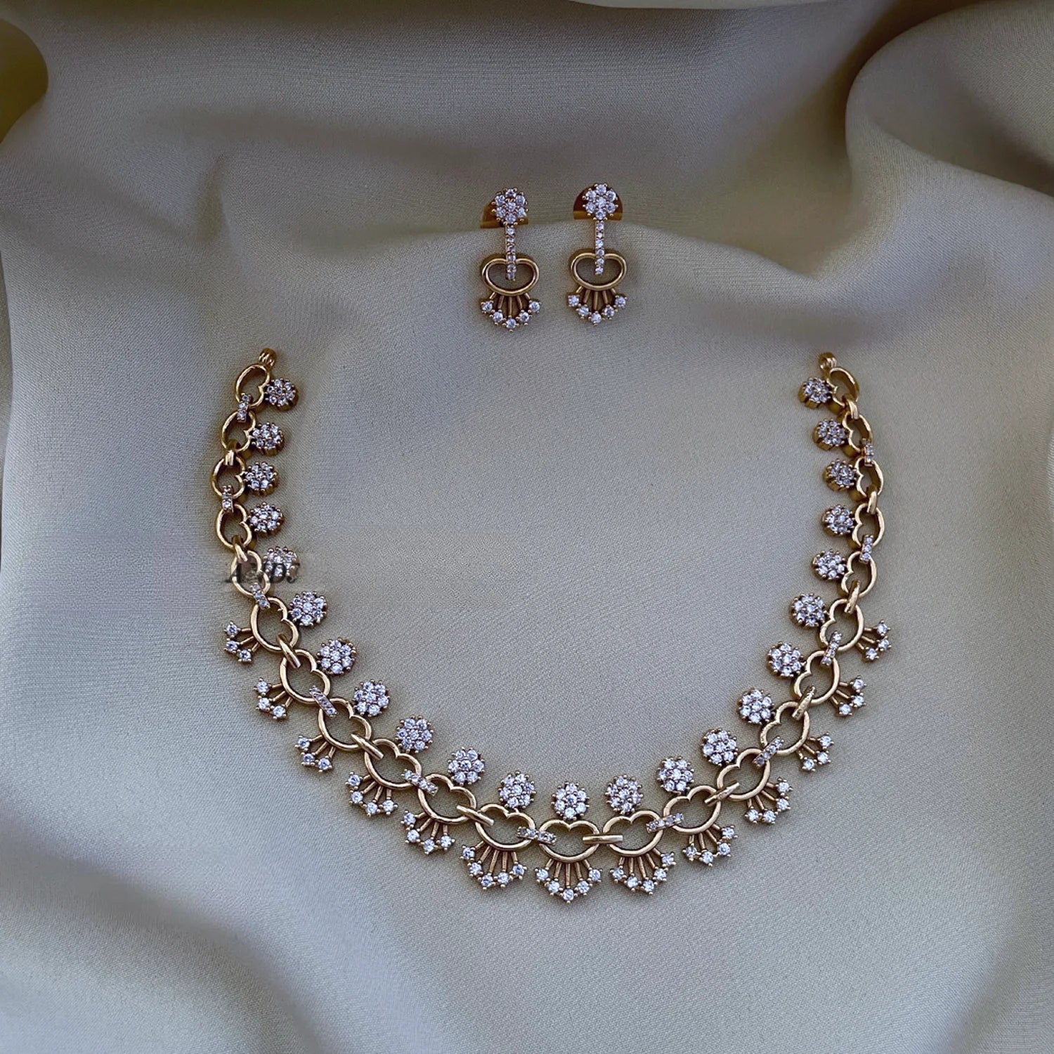 Elegant Heart Link American Diamond Necklace Set