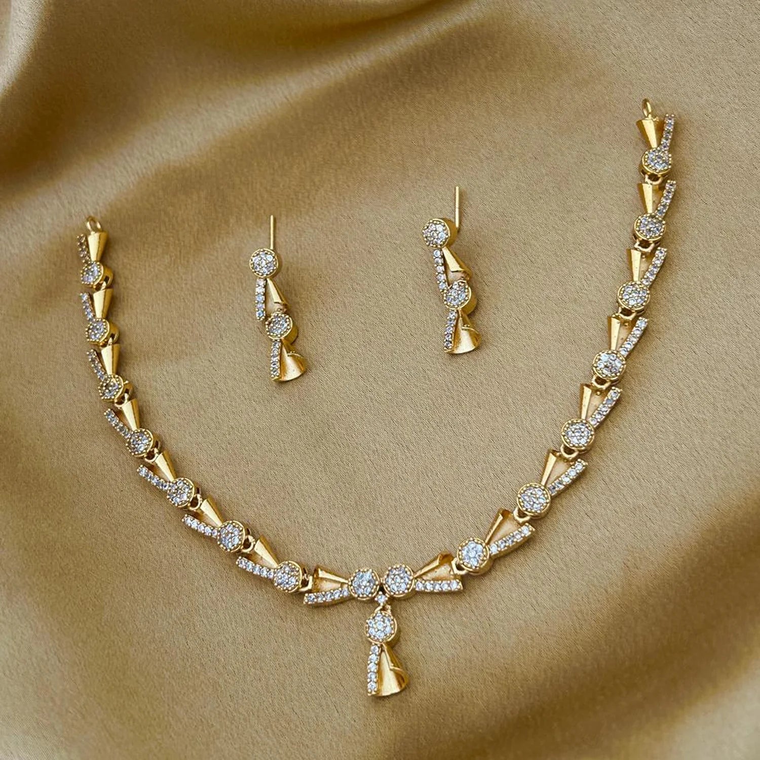 Minimal Gold Plated American Diamond Necklace Set