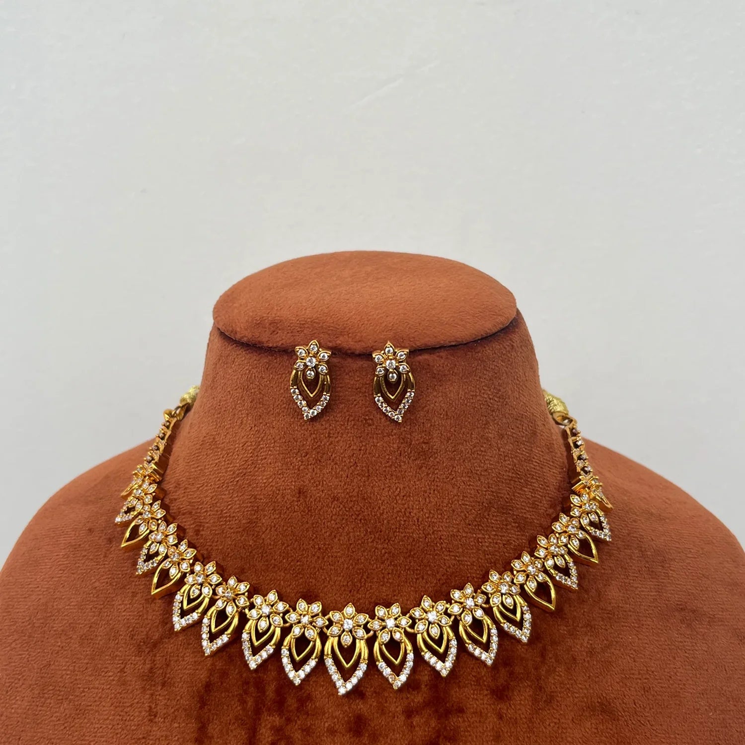Floral Leaf Gold Plated American Diamond Necklace Set