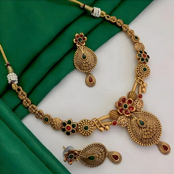 Antique Gold Rajwadi Temple South Indian Necklace Set