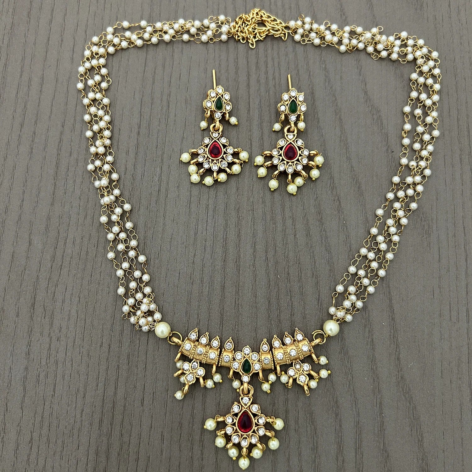 South Indian Temple Pearl Pendant Necklace Set